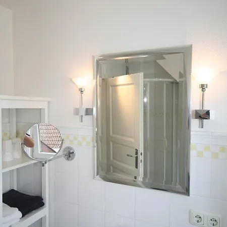 An Der تيميندورفير ستراند